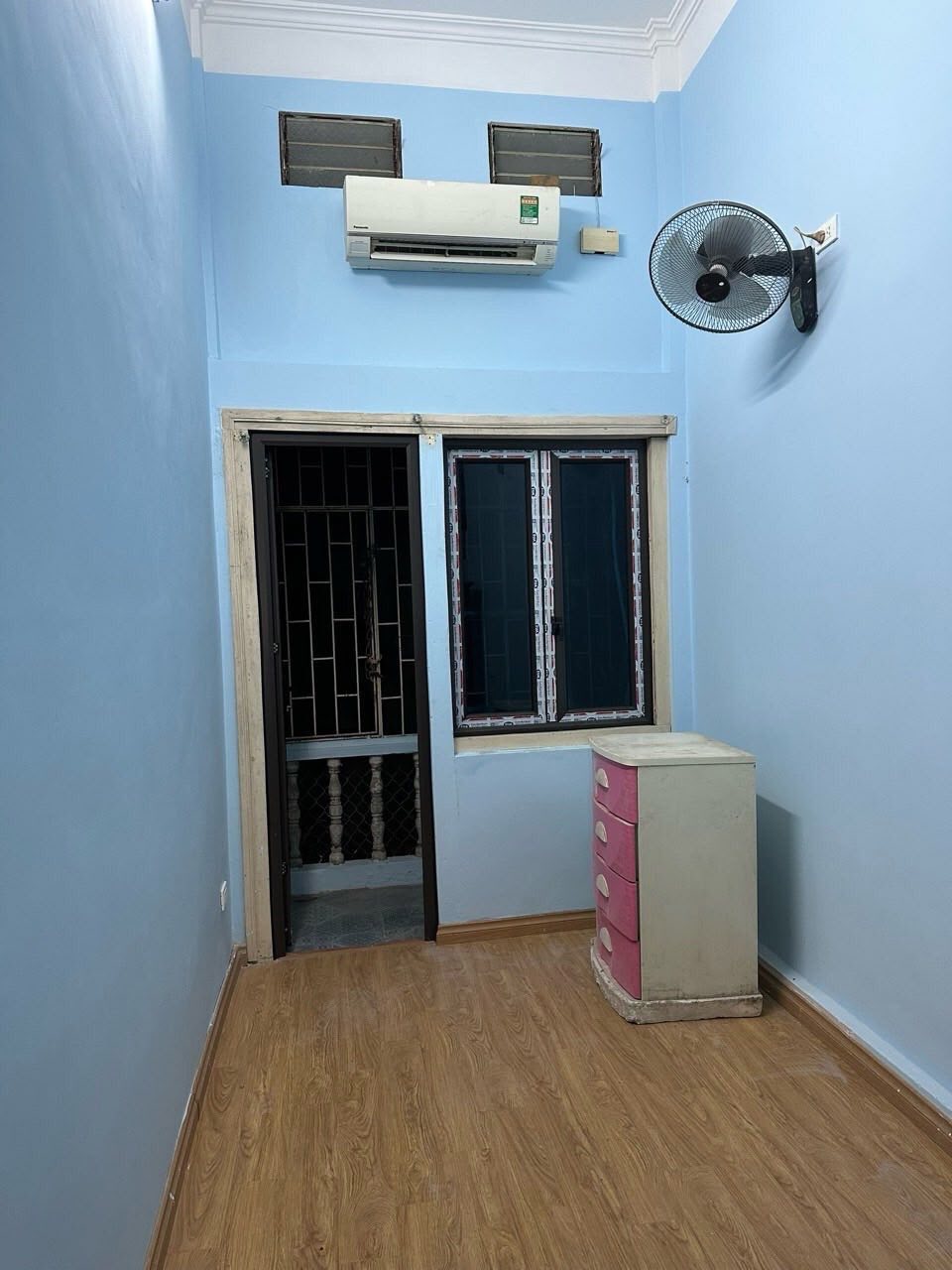 Cho thuê nhà Khâm Thiên, 4 tầng x 20m2, 2 ngủ, chỉ 6 triệu/tháng - Ảnh 2